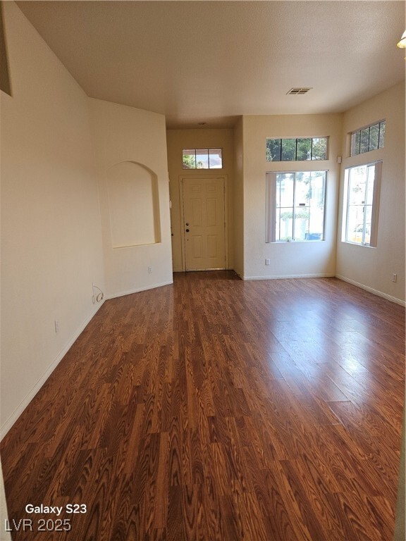 Building Photo - 916 Autumn Royal Ln