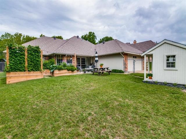 Building Photo - 1605 Sunset Hill Dr