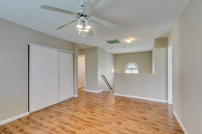 Building Photo - Beautiful Summerlin Home – 3 Bed, 2.5 Bath...