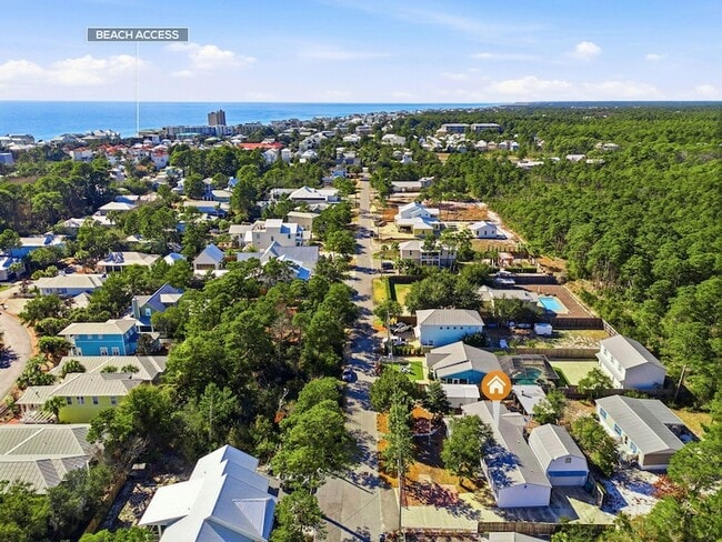 Building Photo - 215 Lee Pl