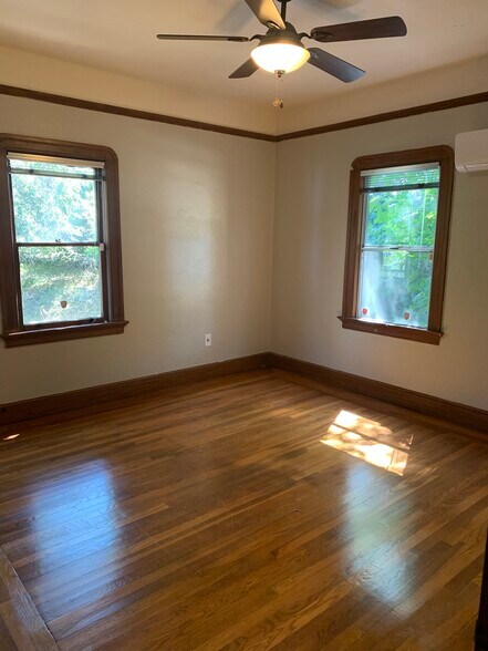 Building Photo - 1509 Estudillo St