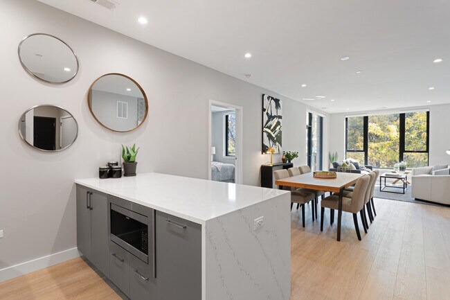 Building Photo - 3604 N Campbell Ave