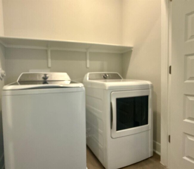 Building Photo - 533 Emory Crossing Blvd