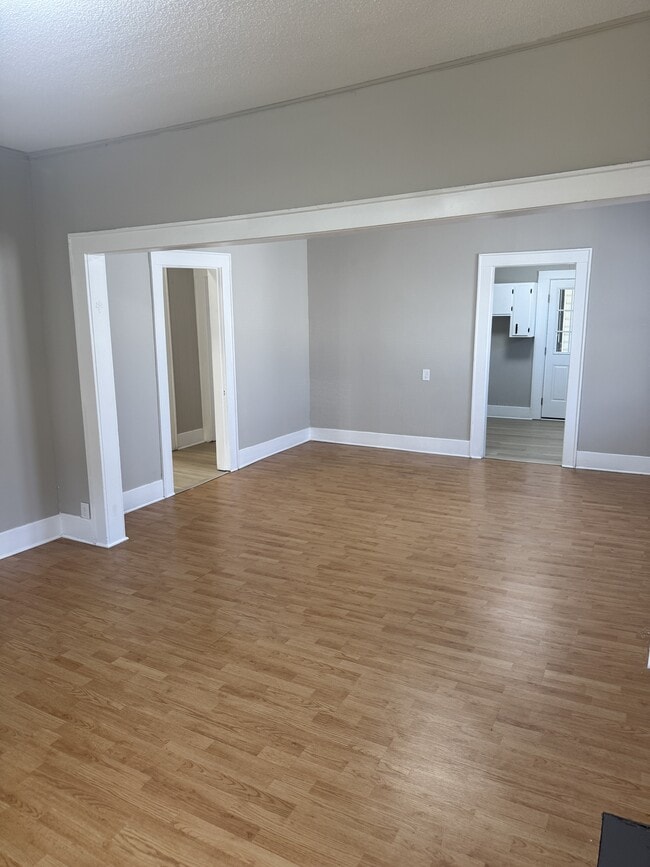 Building Photo - 4303 14th Ave