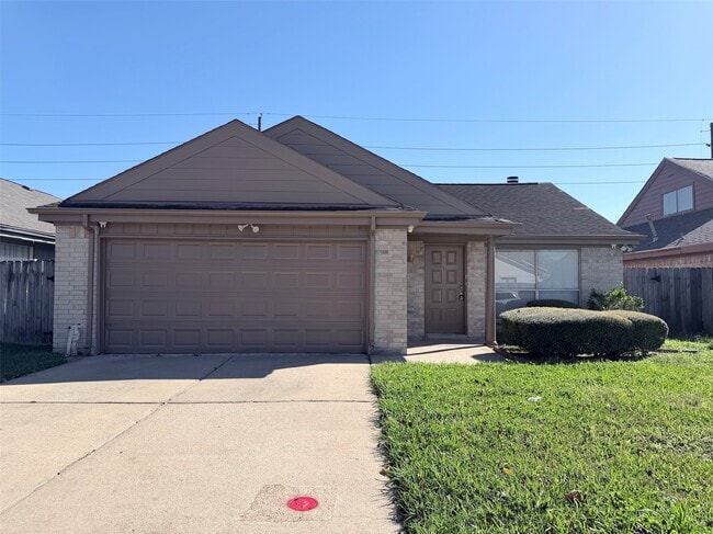 Building Photo - 2222 Sunset Trail