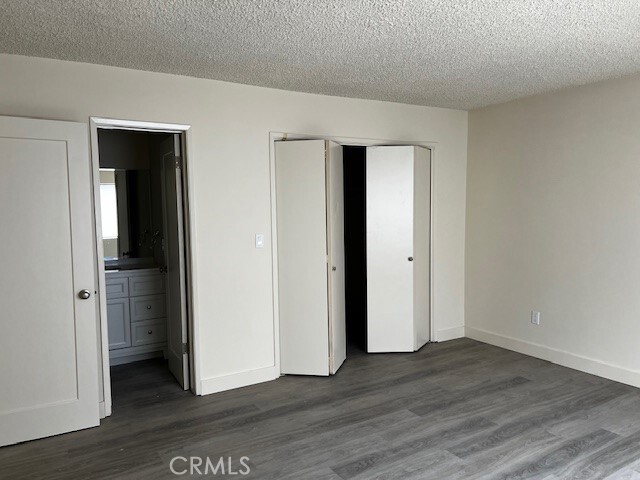 Building Photo - 2210 Clark Ln