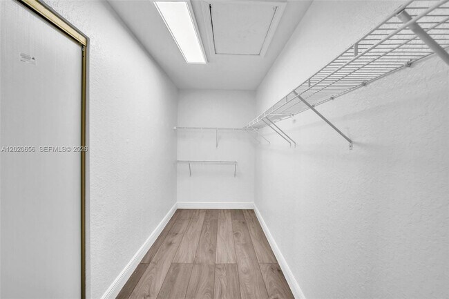 Building Photo - 15891 NW 15th Ct