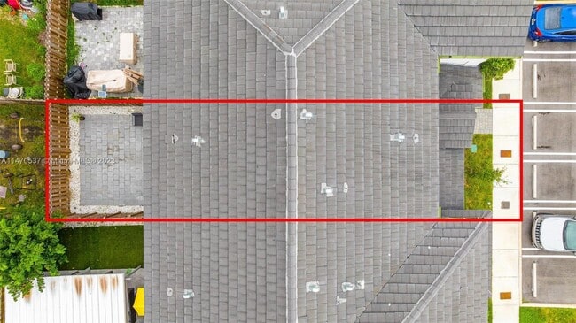 Building Photo - 14807 SW 183rd Ter
