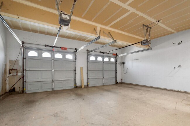 Building Photo - 991 Zephyr Ct