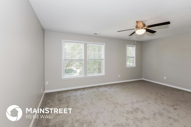 Building Photo - 2041 Dunsmore Ln