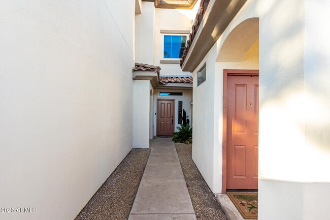 Building Photo - 2992 N Miller Rd