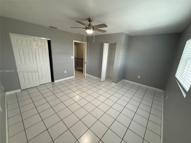 Building Photo - 420 NE 18th Ave