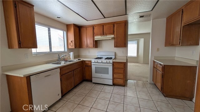 Building Photo - 9455 Fremontia Ave