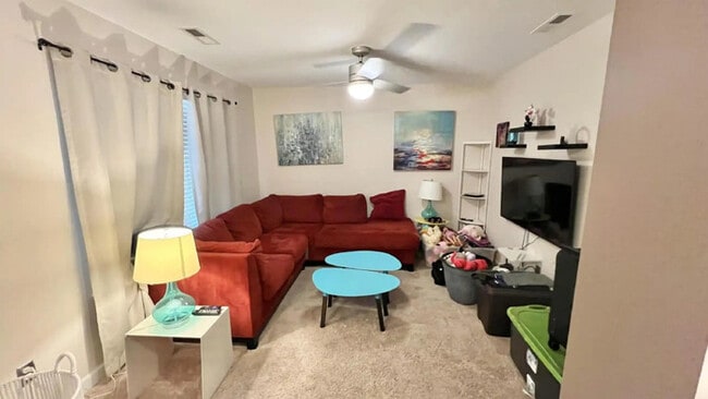 Building Photo - 3441 S Beaver Ln