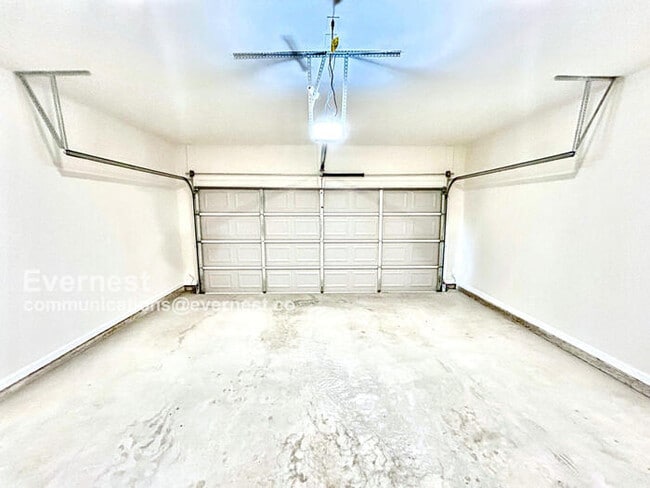 Building Photo - 4708 Fairfax Dr