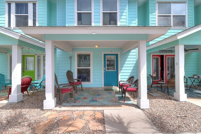 Building Photo - 2120 Eleventh Street-SI ID1023198P