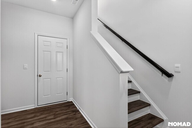 Building Photo - 815 Washington St