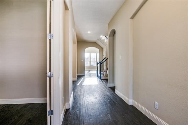 Building Photo - 7592 Plowman Ln