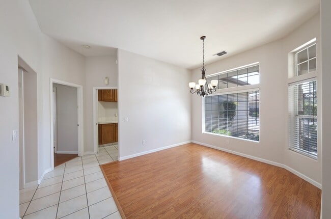 Building Photo - 4709 Laurel Springs Dr