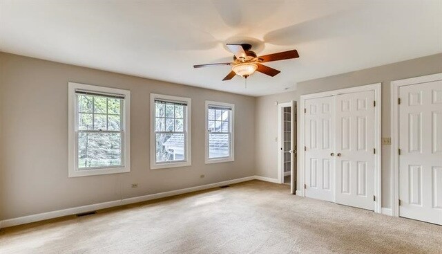 Building Photo - 725 Stonebridge Rd