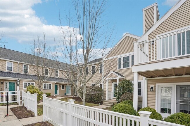Building Photo - 257 Allerton Commons Ln