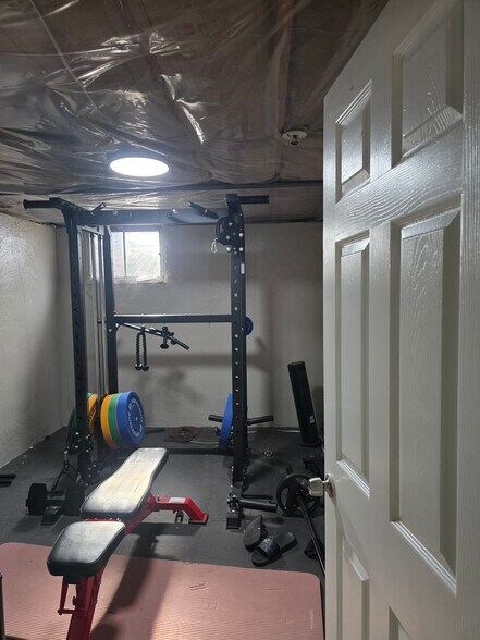 Building Photo - 11260 College Ave