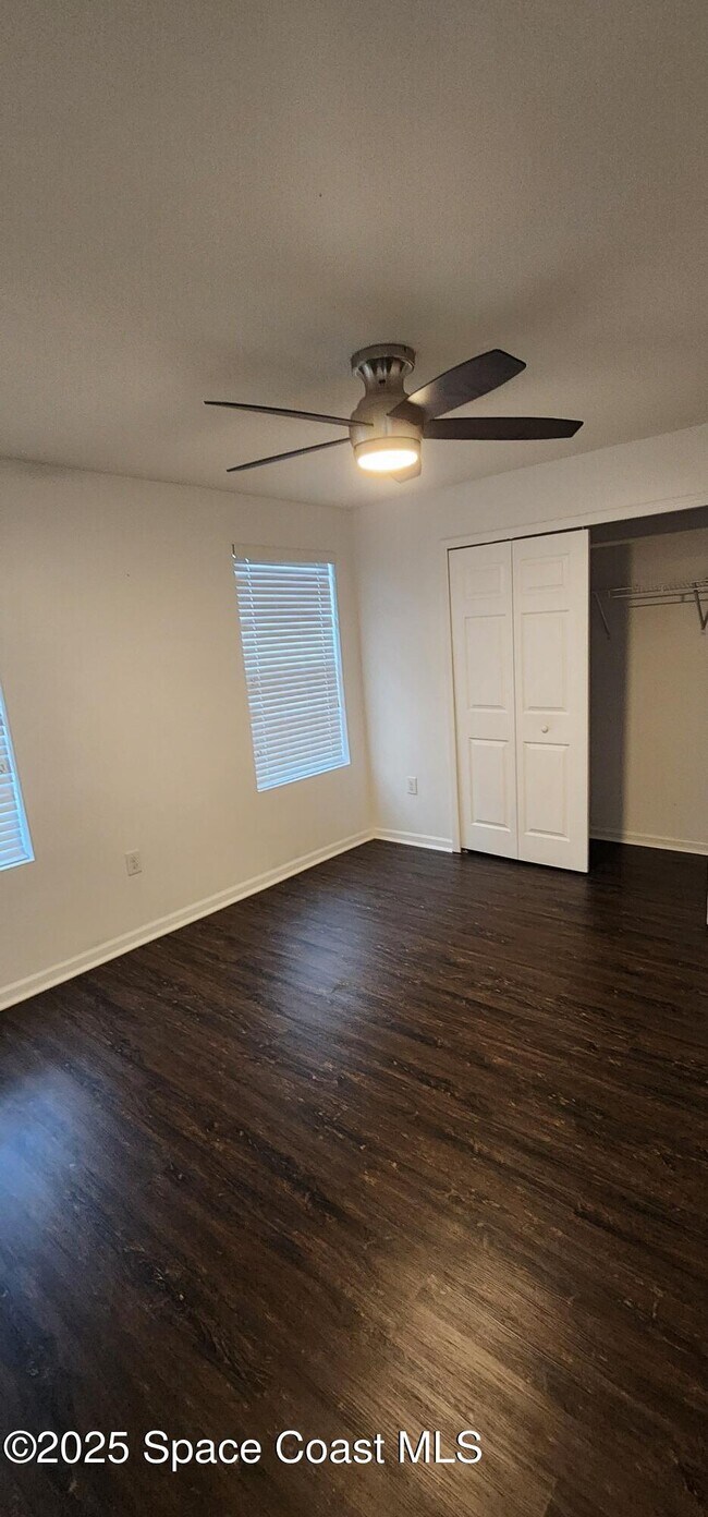Building Photo - 3520 Aria Dr