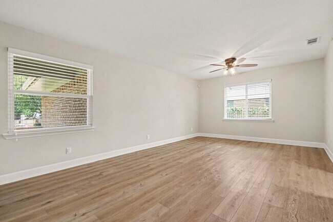 Building Photo - 13216 Meandering Way