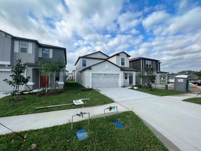 Building Photo - 7303 Canterbury Bells Ct