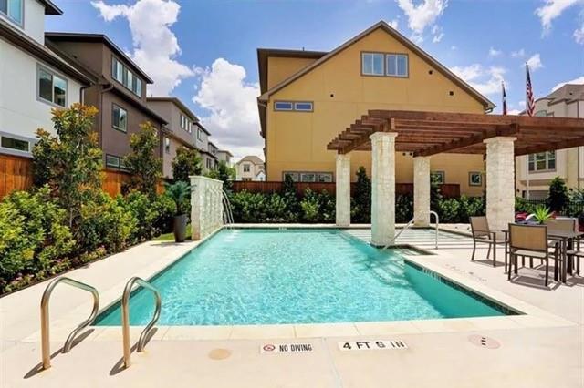 Building Photo - 6755 Highclere Manor Ln