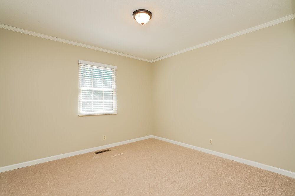 Building Photo - 1317 Ravenna Ct S