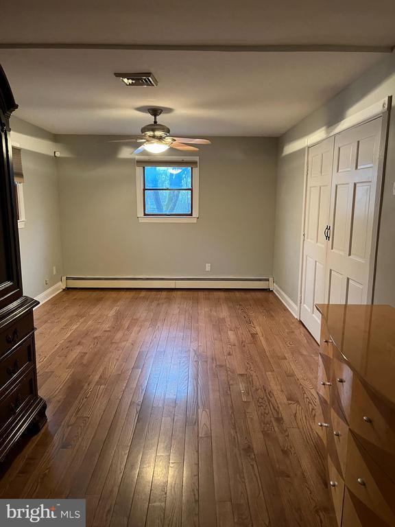 Building Photo - 125 Davis Ave