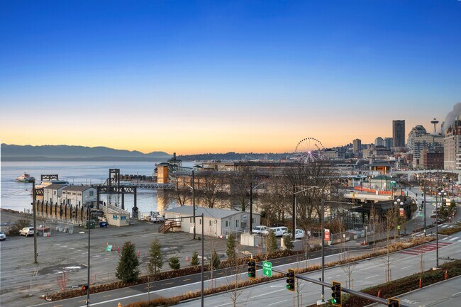 Building Photo - 75 South Main St