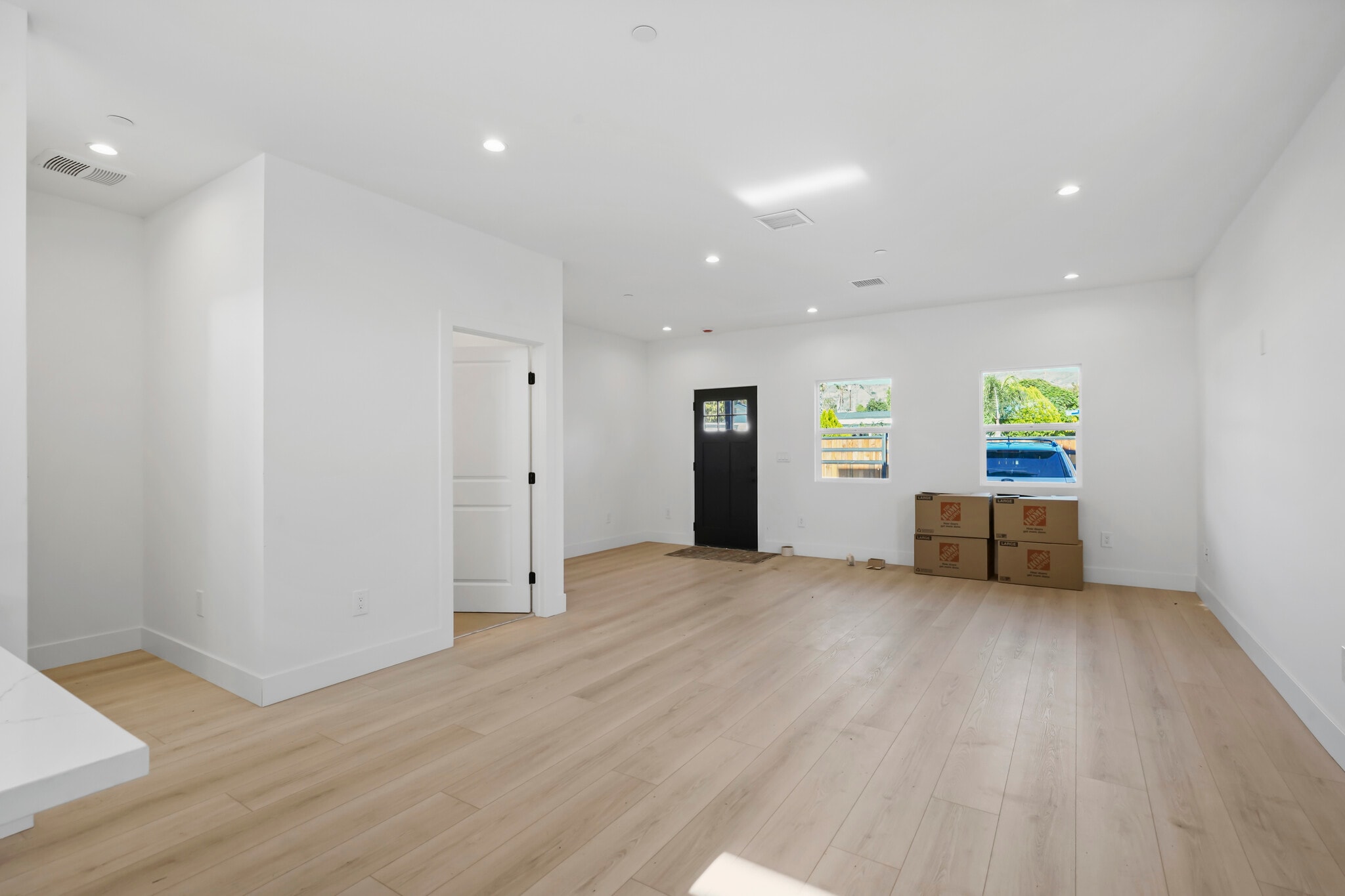 Building Photo - 11533 Dronfield Ave