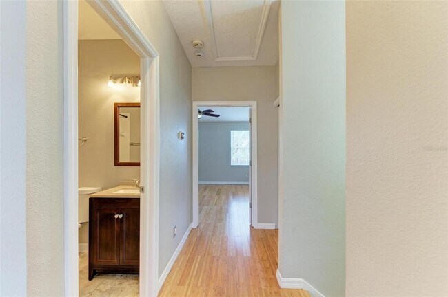 Building Photo - 2926 Bayshore Pointe Dr