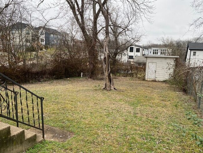 Building Photo - FOR RENT!!! 3 Bedroom House - Large Fenced...