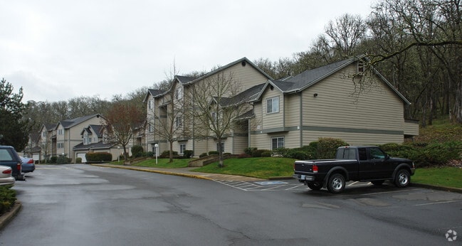 Building Photo - Oakridge