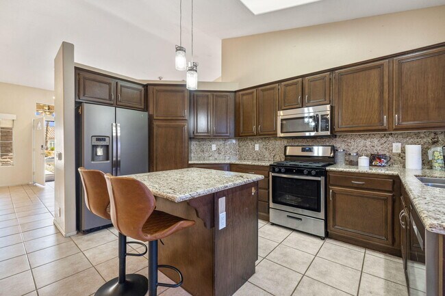 Building Photo - 68215 Pasada Rd