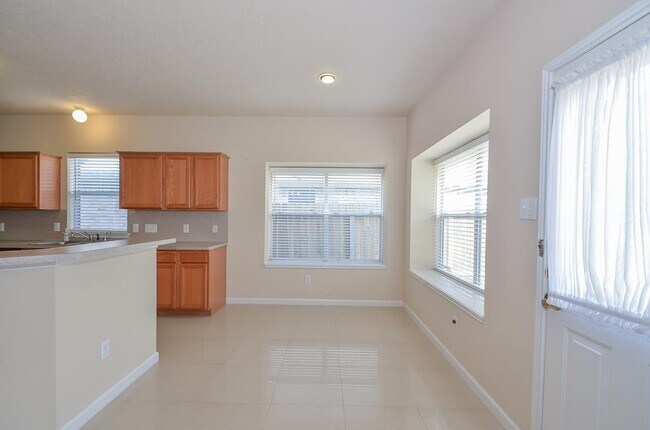 Building Photo - 2135 Brinton Oaks Ct