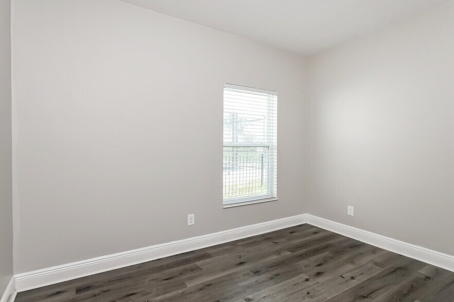 Building Photo - 3380 Reedy Glen Dr