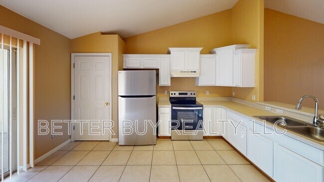 Building Photo - 18 Lloleeta Path