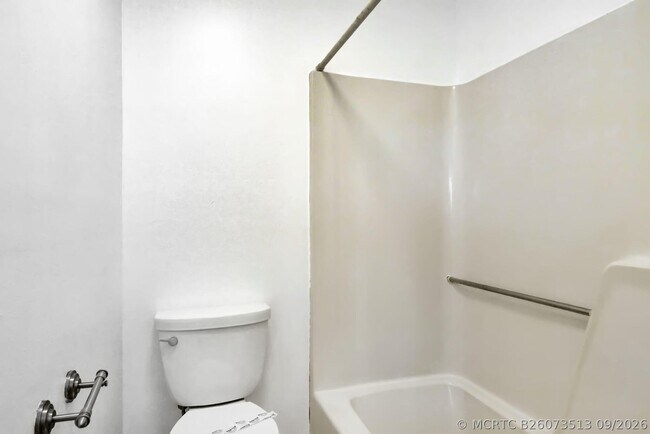 Building Photo - 6372 Boca Cir