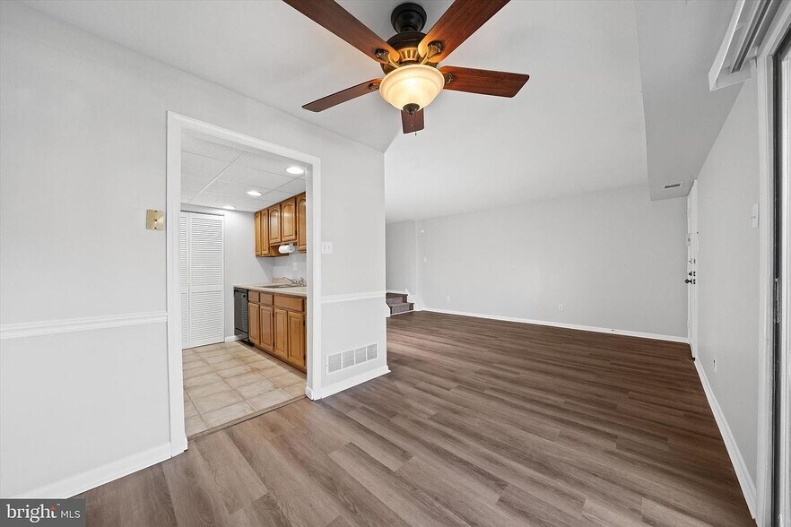 Building Photo - 4938 W Brigantine Ct