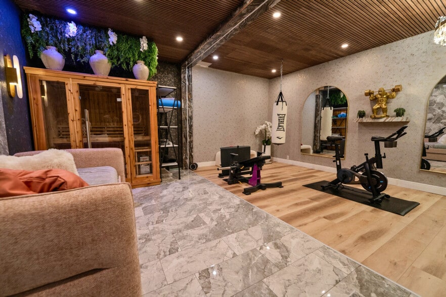 Building Photo - 11347 Needlerock Ct