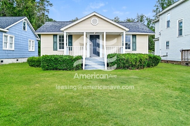 Building Photo - 713B Hillcrest Ave