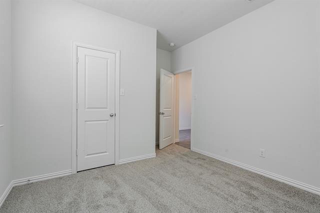 Building Photo - 624 Beltrand Ln