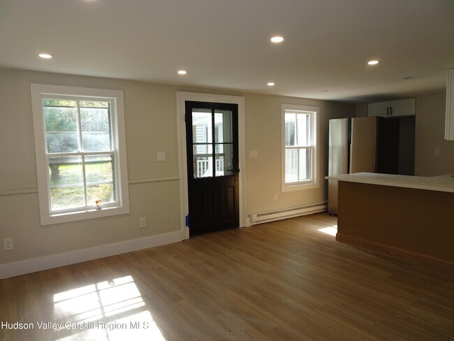 Building Photo - 167 NY-23