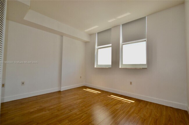 Building Photo - 4100 Salzedo St
