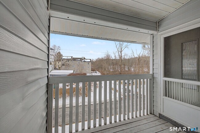 Building Photo - 81 Coalpit Hill Rd