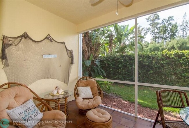 Building Photo - 503 Southstar Dr